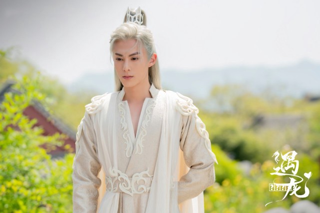 电影频道4月2日播出《宝可梦指南：超梦的逆袭 进化》